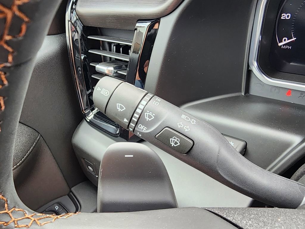 New 2026 GMC Sierra 1500 AT4 w/ AT4 Premium Package AWD/4WD image 24