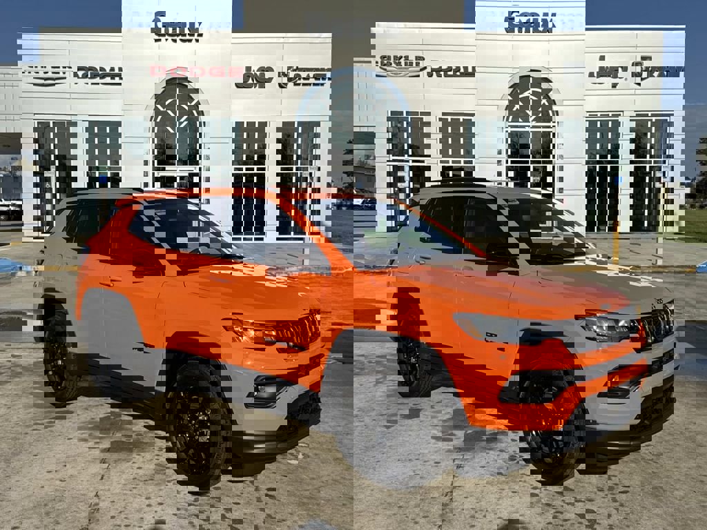 New 2026 Jeep Compass Latitude image 1