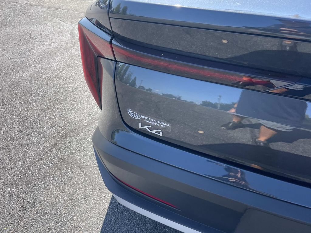 Used 2025 Kia K4 FWD image 5