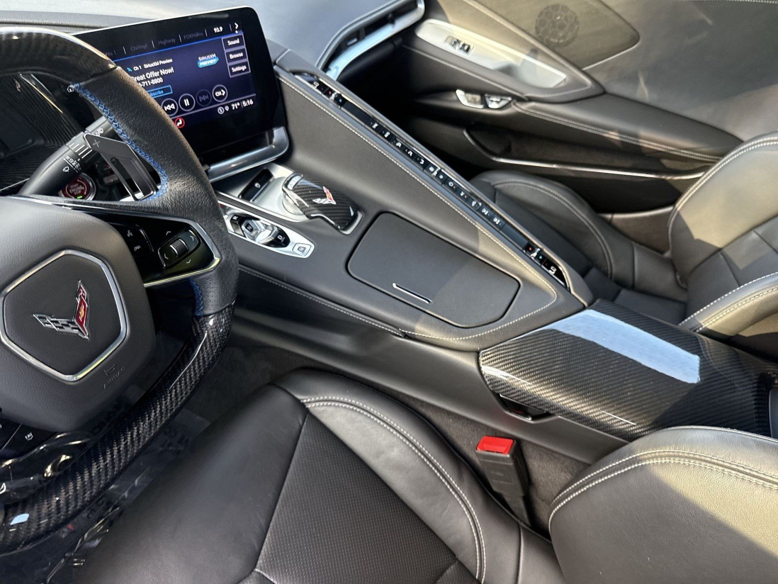Used 2023 Chevrolet Corvette Stingray Coupe w/ Z51 Performance Package RWD image 20
