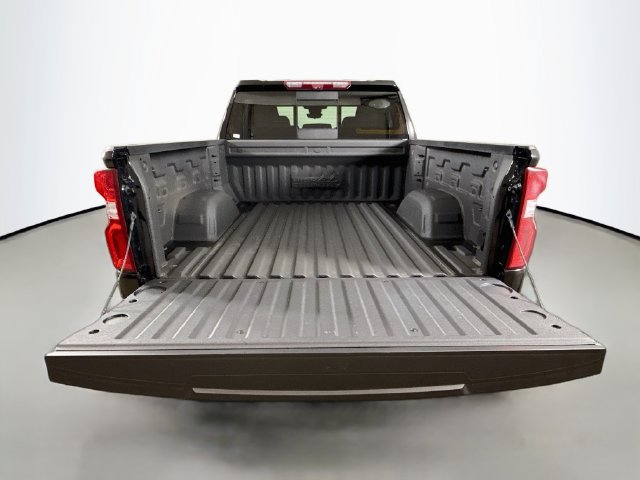 Used 2024 Chevrolet Silverado 1500 High Country w/ Technology Package AWD/4WD image 27