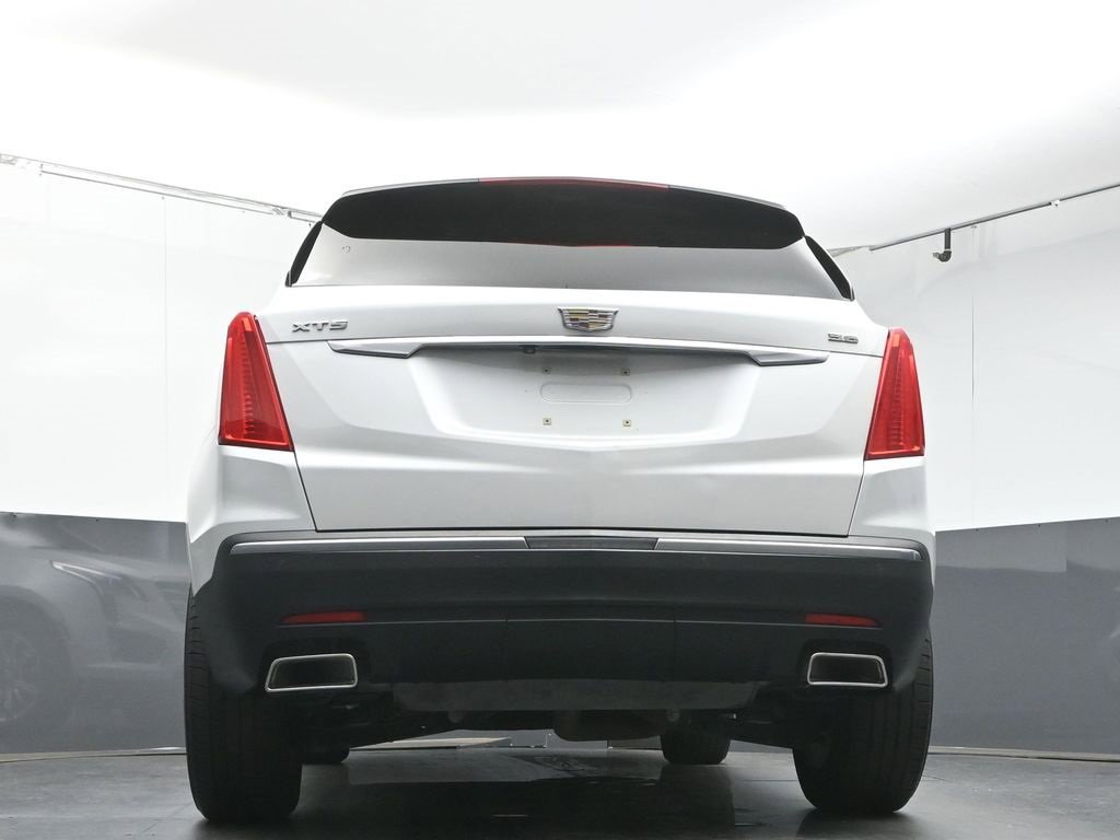 Used 2018 Cadillac XT5 FWD w/ LPO, Wheel Lock Package image 35
