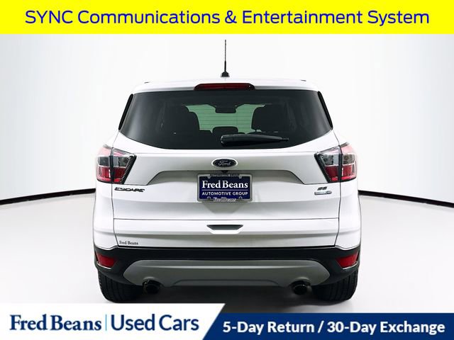 Used 2017 Ford Escape SE AWD/4WD image 8