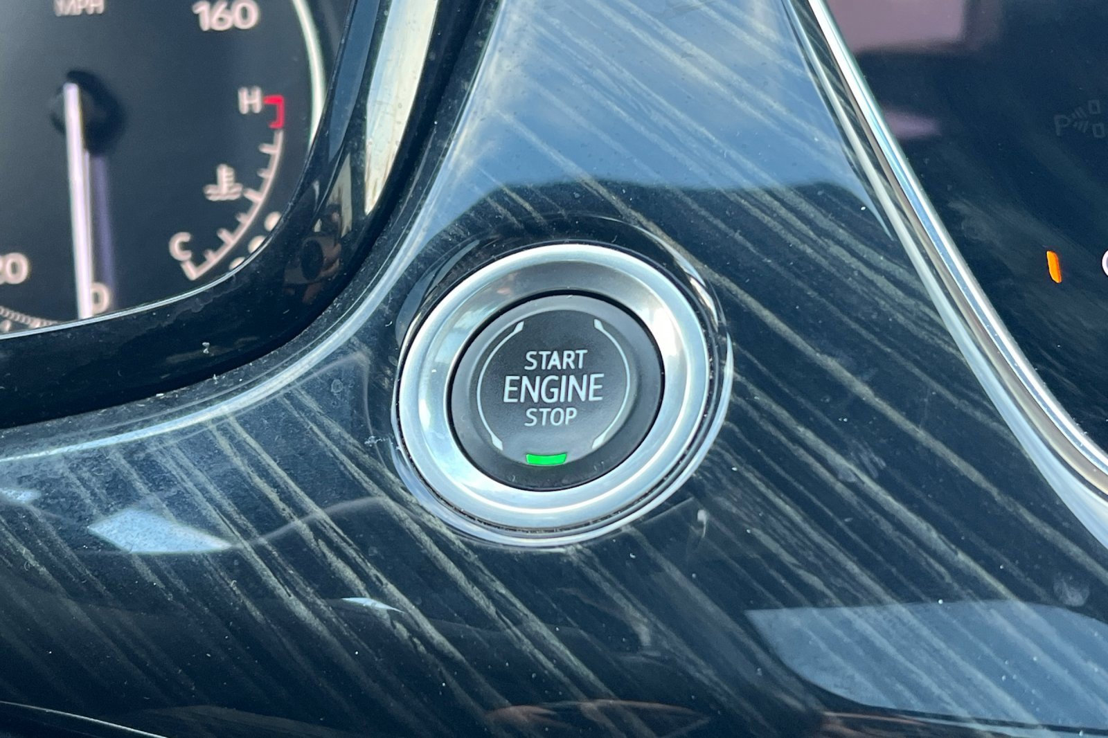 Used 2023 Cadillac XT6 Premium Luxury image 35