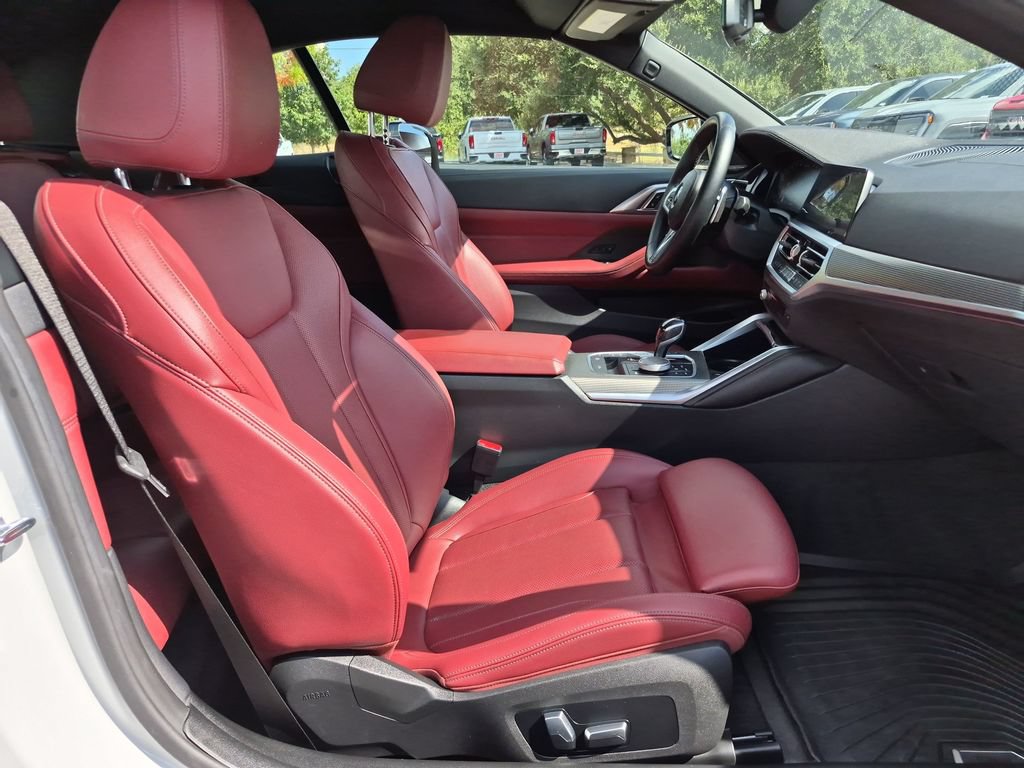 Used 2023 BMW M440i Convertible w/ Premium Package RWD image 37