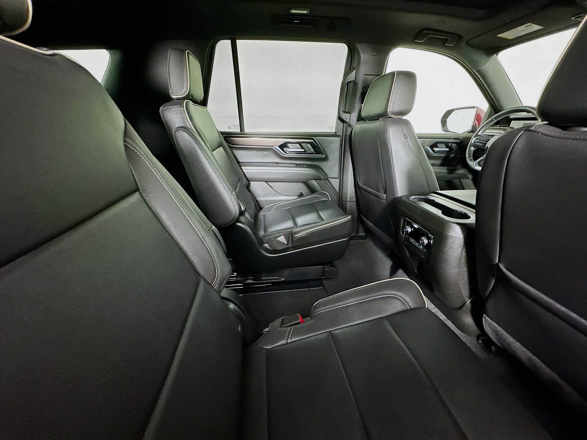 Used 2025 GMC Yukon Elevation w/ Technology Package RWD image 38