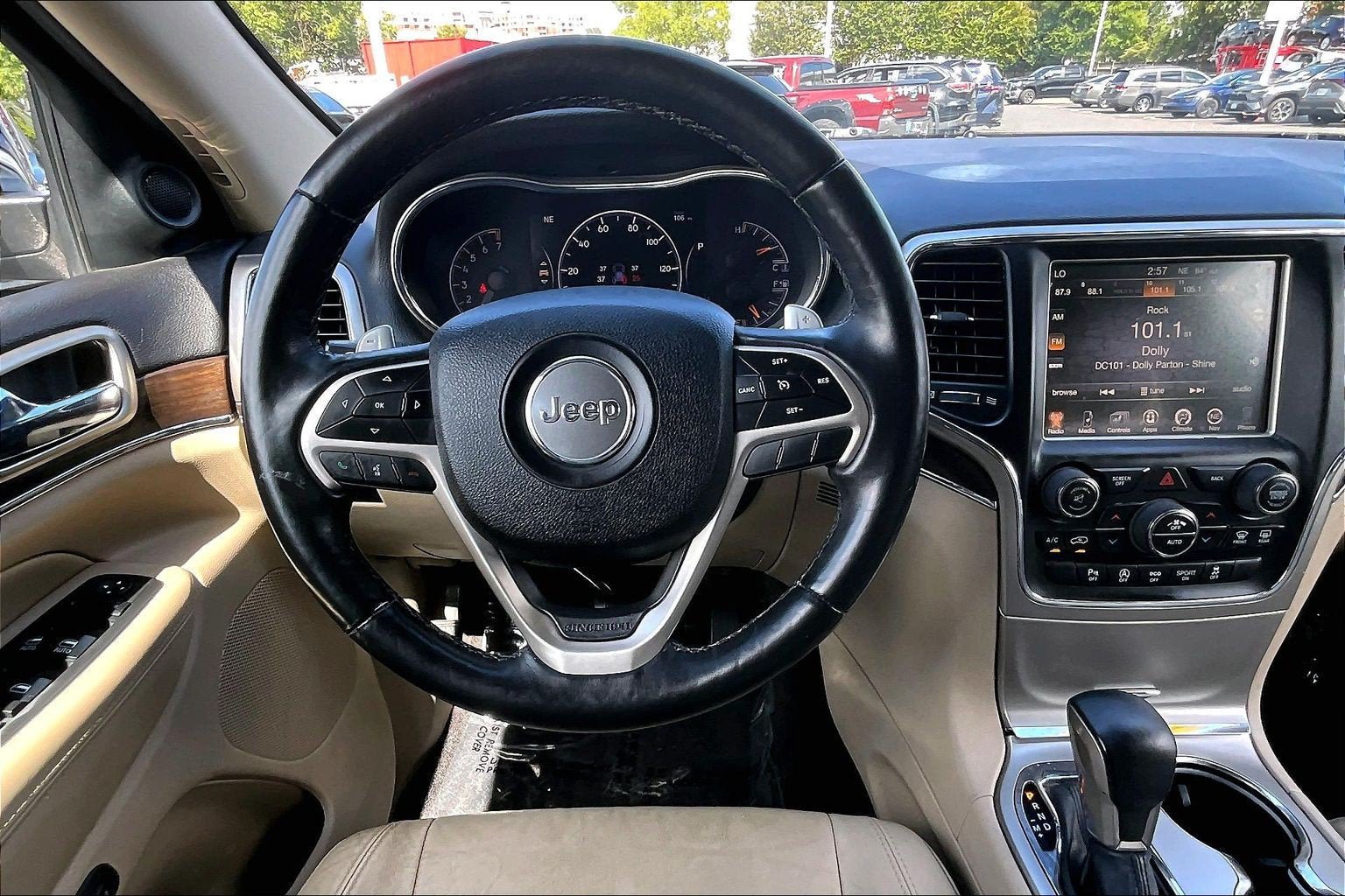 Used 2017 Jeep Grand Cherokee Limited AWD/4WD image 5