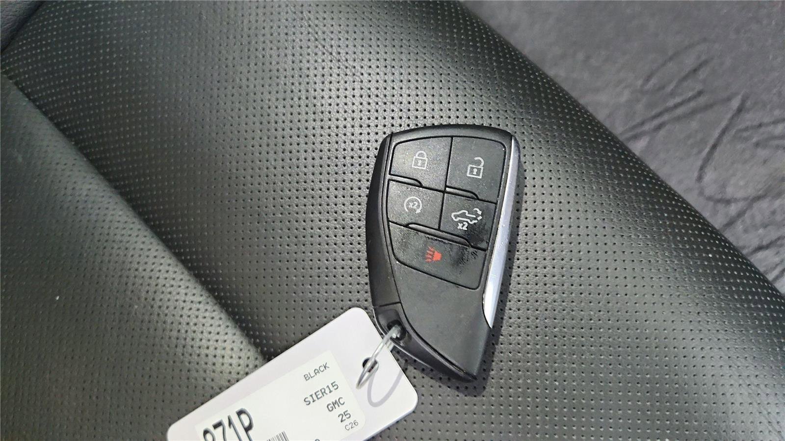 Used 2025 GMC Sierra 1500 SLT image 25