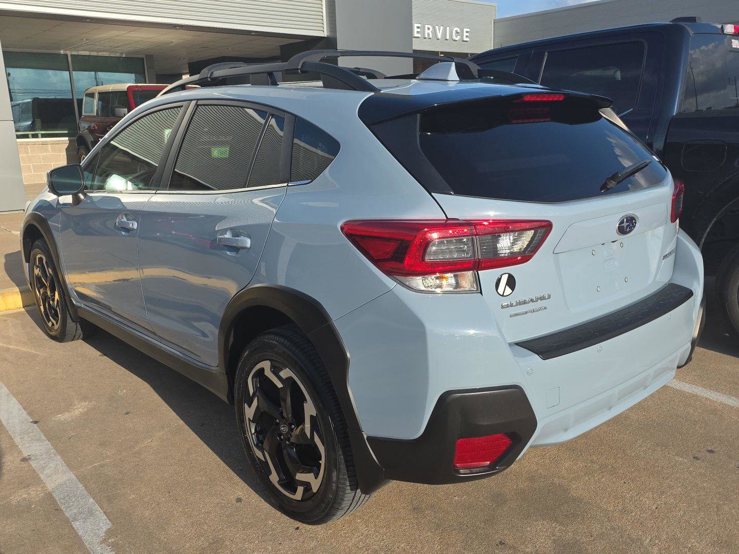 Used 2022 Subaru Crosstrek 2.5i Limited w/ Moonroof Package 2 image 5