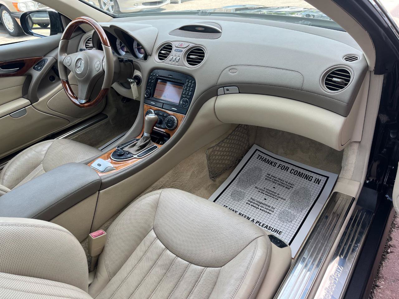 Used 2009 Mercedes-Benz SL 550 image 18