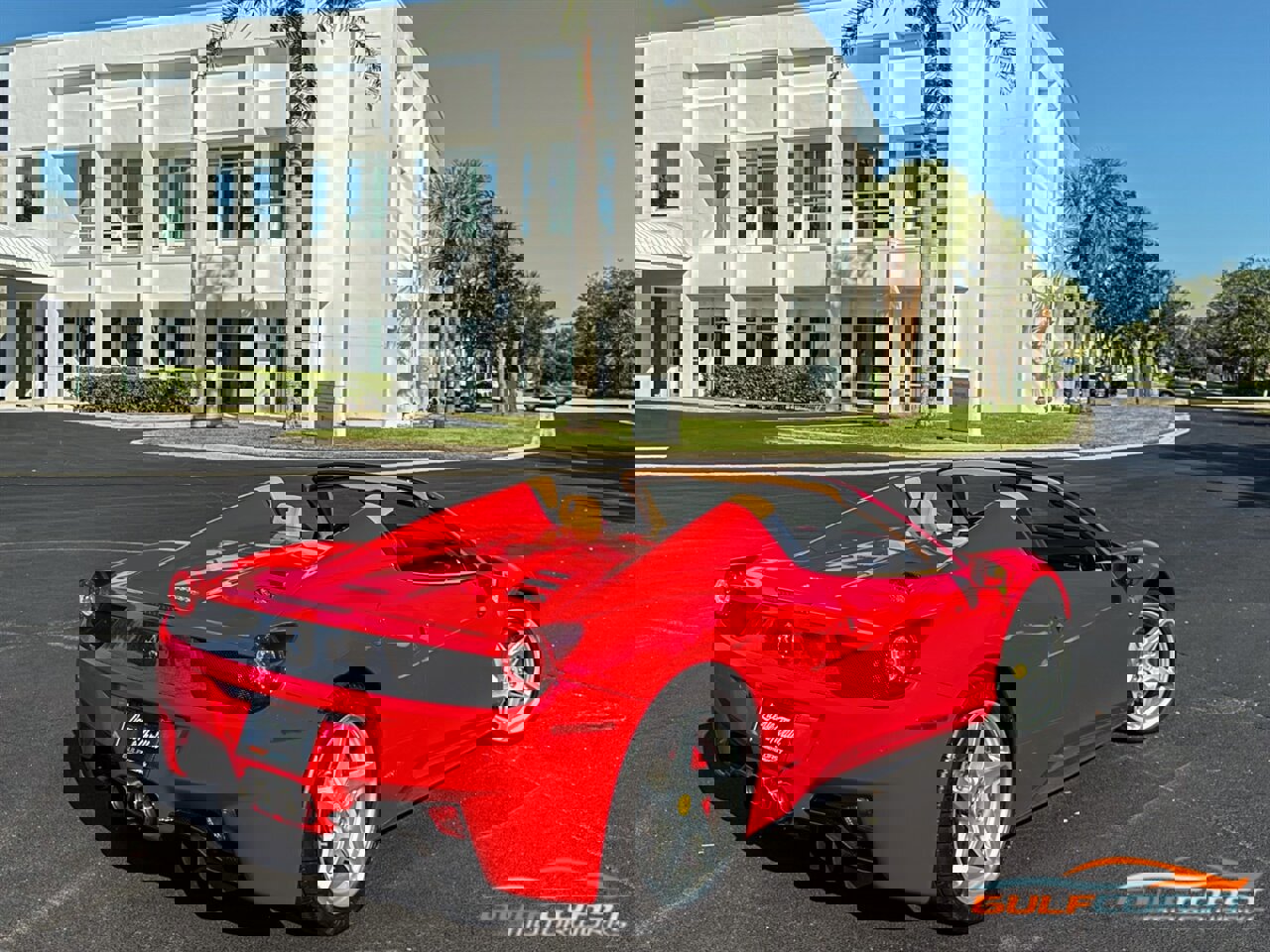 Used 2014 Ferrari 458 Spider image 59