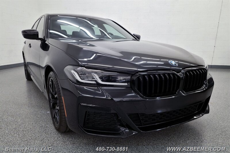 Used 2023 BMW 530e w/ M Sport Package RWD image 8