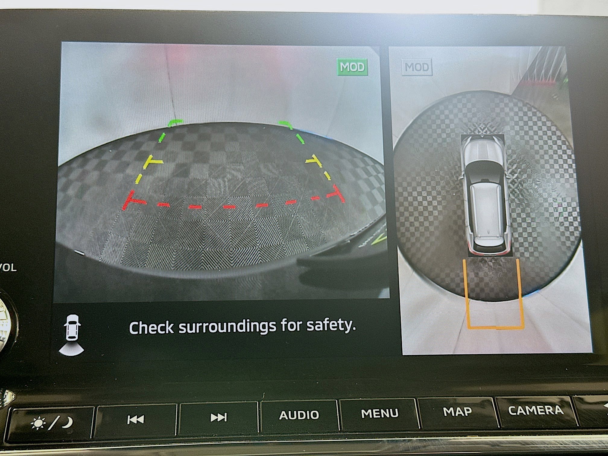 Used 2024 Mitsubishi Outlander SE image 23