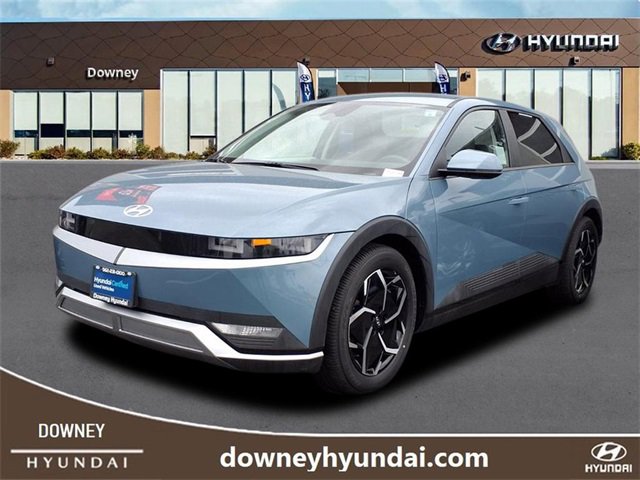 Certified 2022 Hyundai Ioniq 5 SE image 1