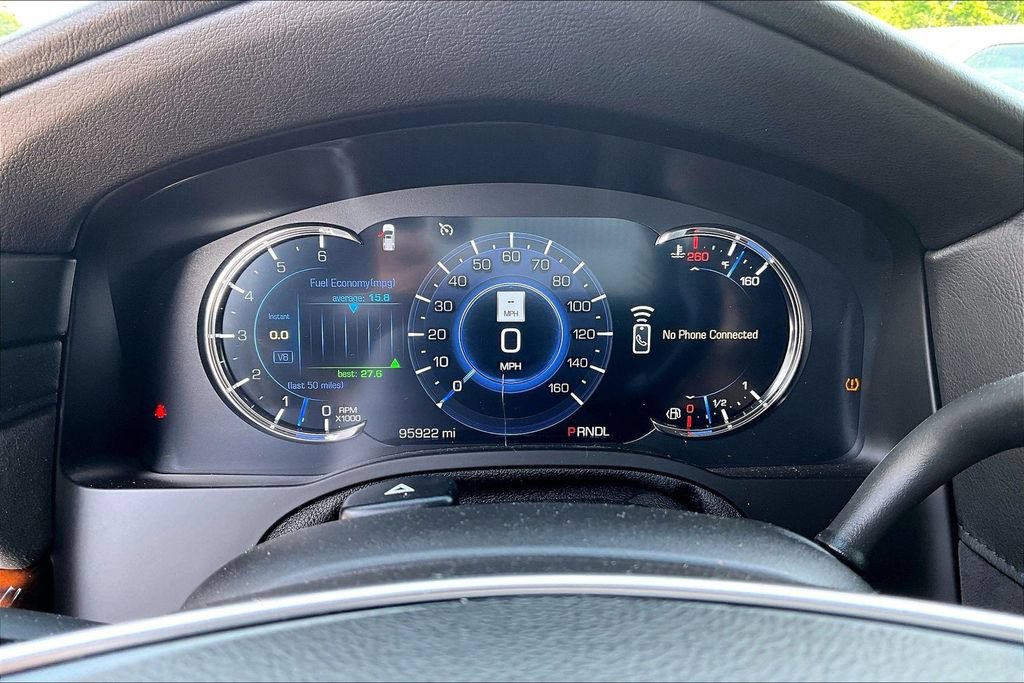 Used 2017 Cadillac Escalade ESV Luxury AWD/4WD image 13