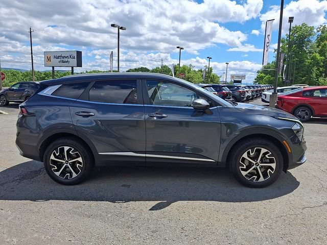Used 2023 Kia Sportage EX AWD/4WD image 6