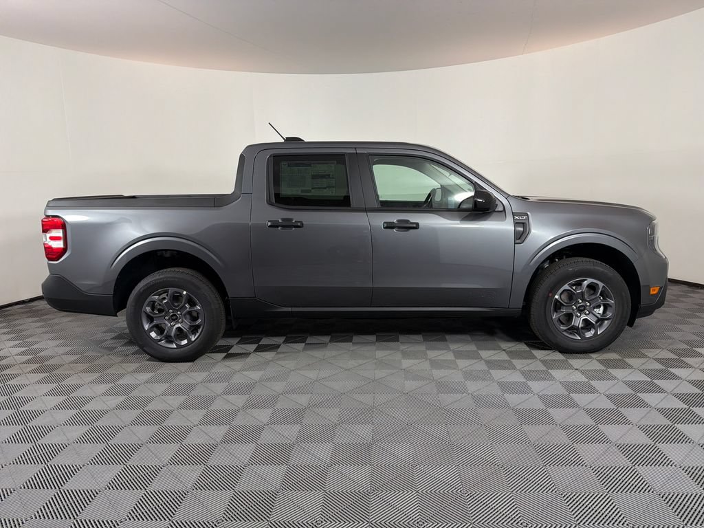 New 2026 Ford Maverick XLT w/ Equipment Group 301A AWD/4WD image 2