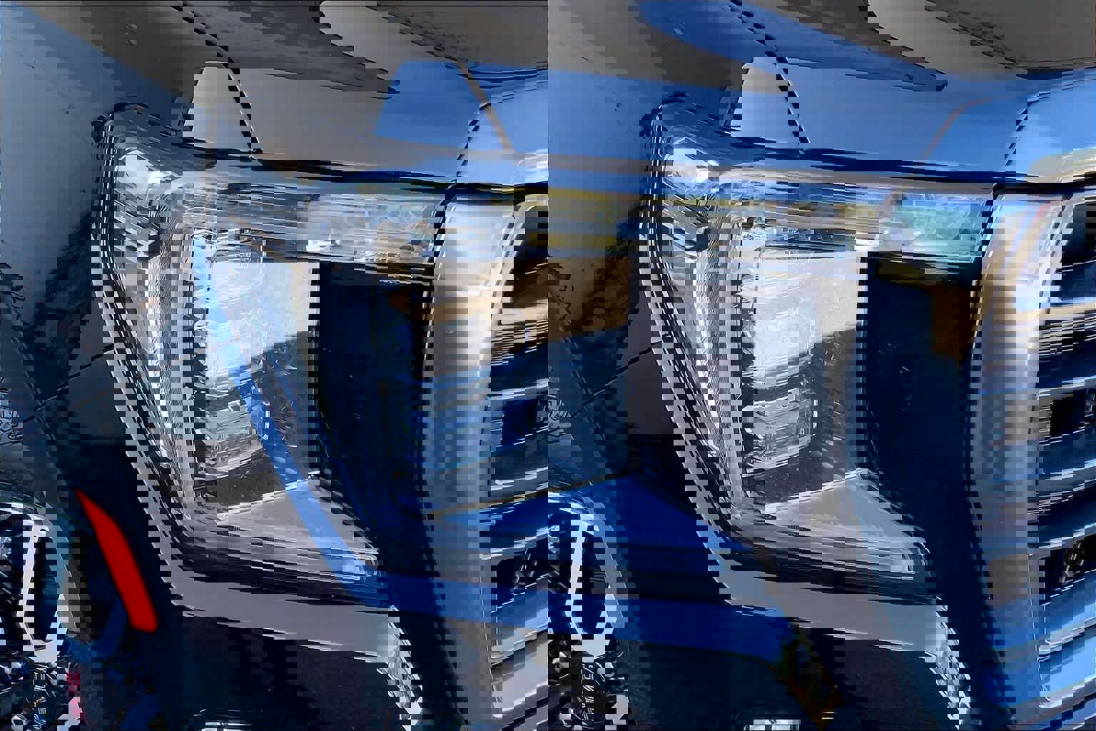 Used 2024 GMC Yukon AT4 w/ AT4 Premium Package image 27