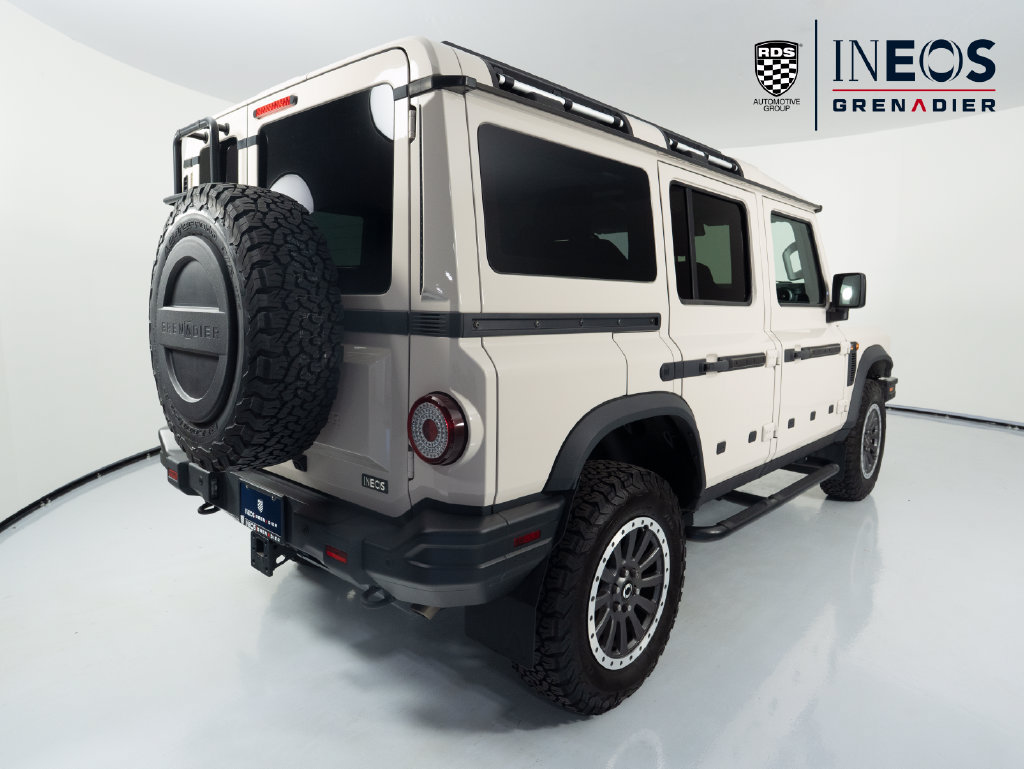 Used 2025 INEOS Grenadier Station Wagon AWD/4WD image 5