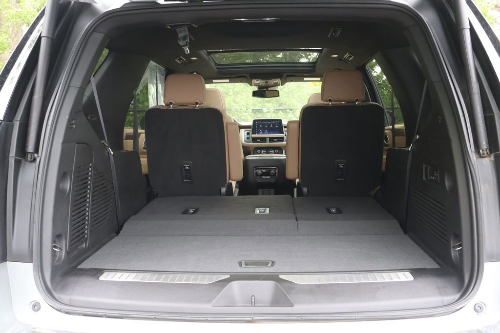 Used 2023 Chevrolet Tahoe Premier w/ Max Trailering Package AWD/4WD image 53