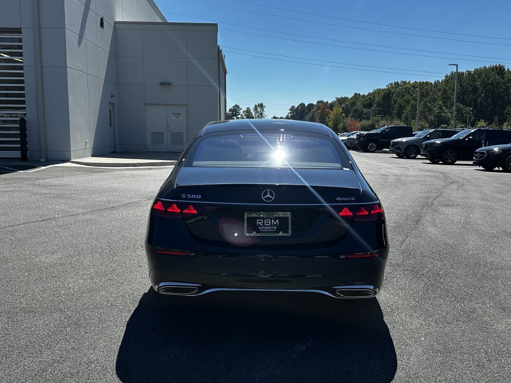 New 2027 Mercedes-Benz S 580 4MATIC Sedan image 7