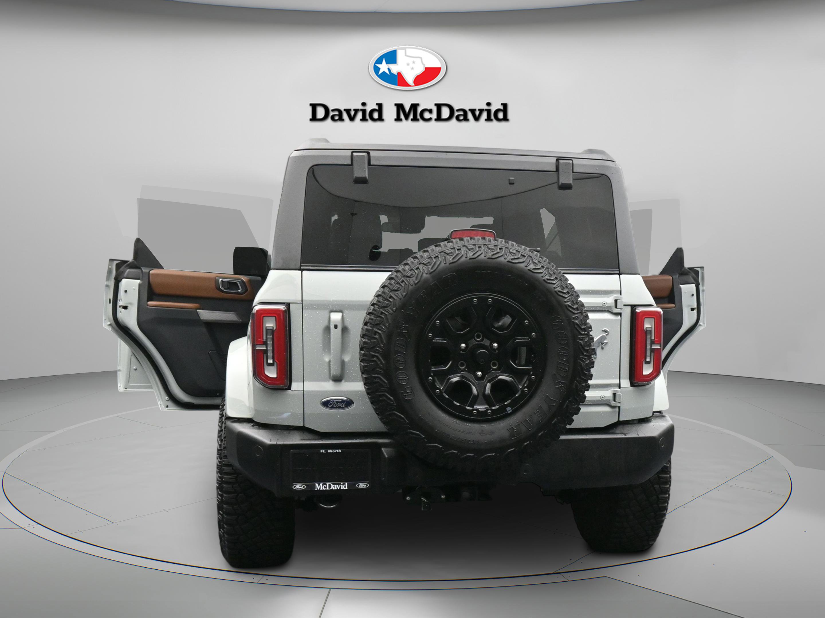 Used 2023 Ford Bronco Outer Banks image 44