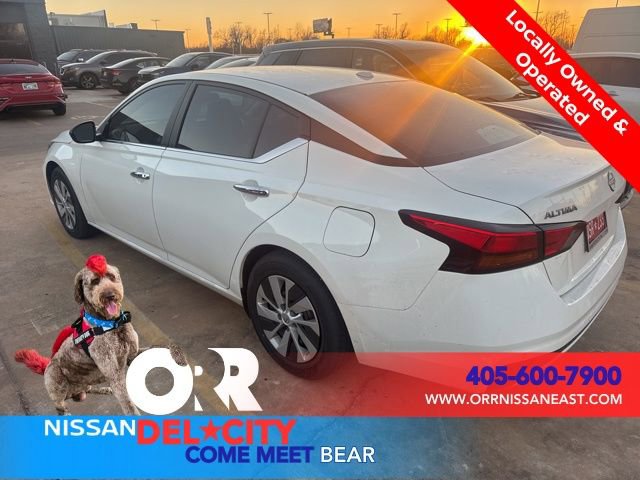 Certified 2025 Nissan Altima 2.5 S image 3