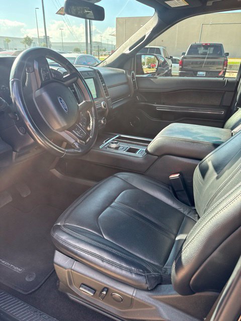 Used 2020 Ford Expedition Limited w/ Equipment Group 302A RWD image 3