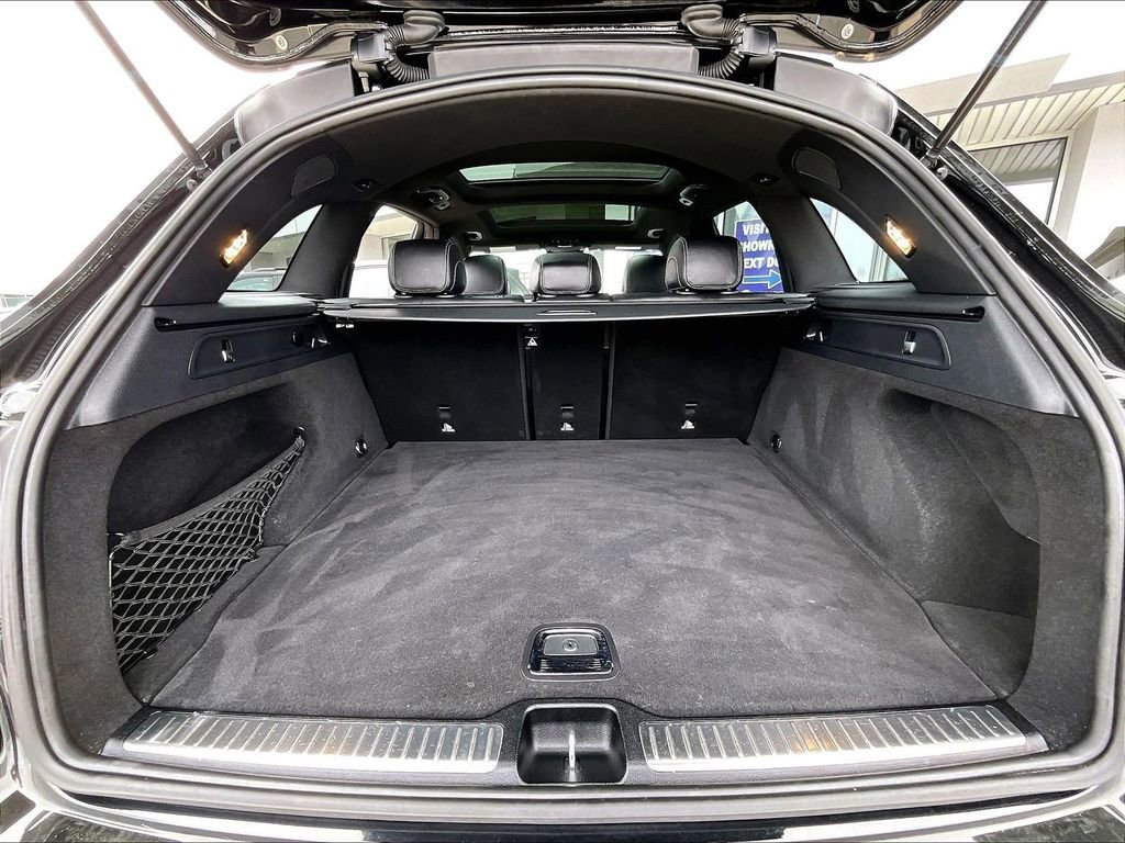 Used 2022 Mercedes-Benz GLC 300 4MATIC image 17