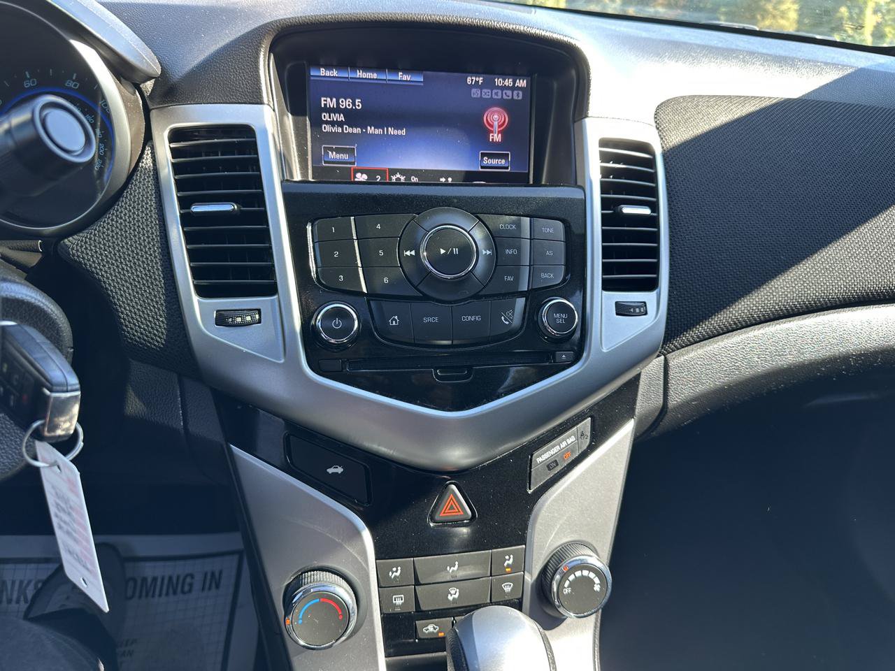 Used 2015 Chevrolet Cruze LT w/ Sun And Sound Package FWD image 21