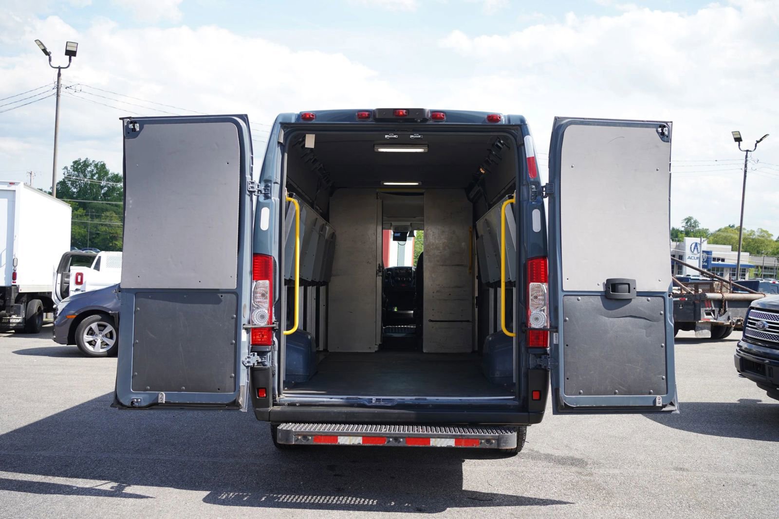 Used 2020 RAM ProMaster 3500 FWD image 5