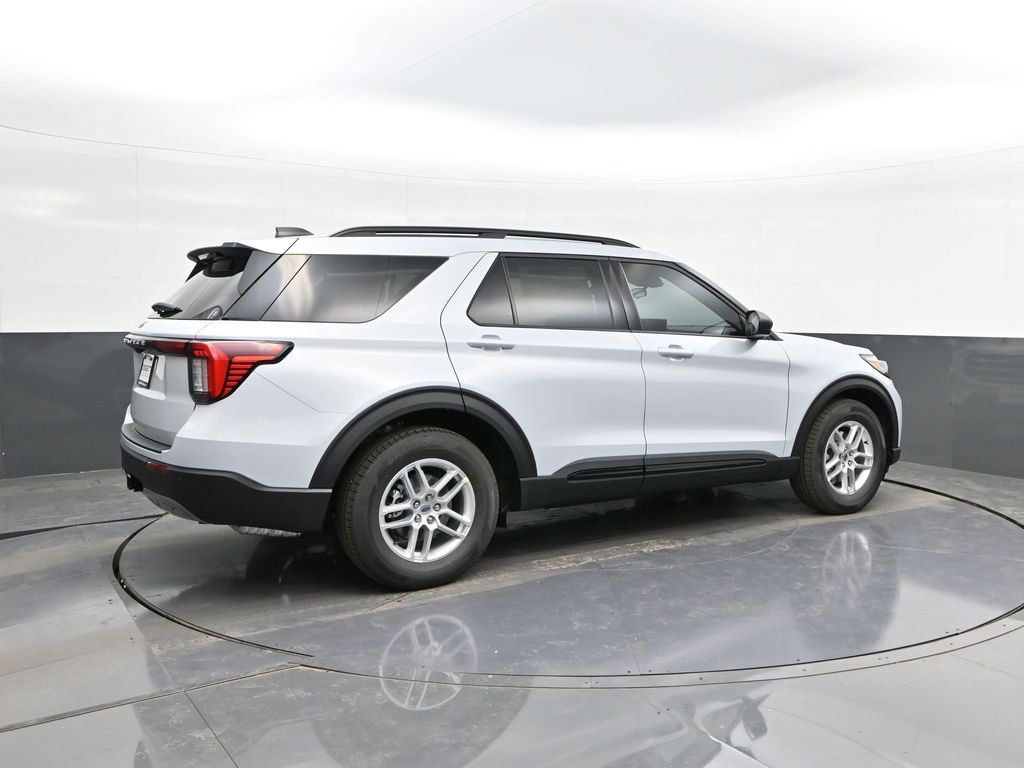 New 2026 Ford Explorer Active w/ Active Comfort Package RWD image 15