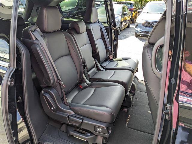 Used 2024 Honda Odyssey Sport image 18
