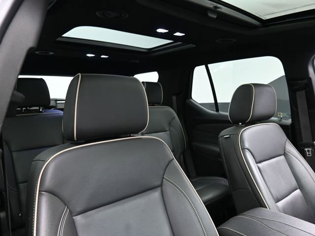 Used 2023 Chevrolet Traverse Premier w/ LPO, Cargo Package image 30