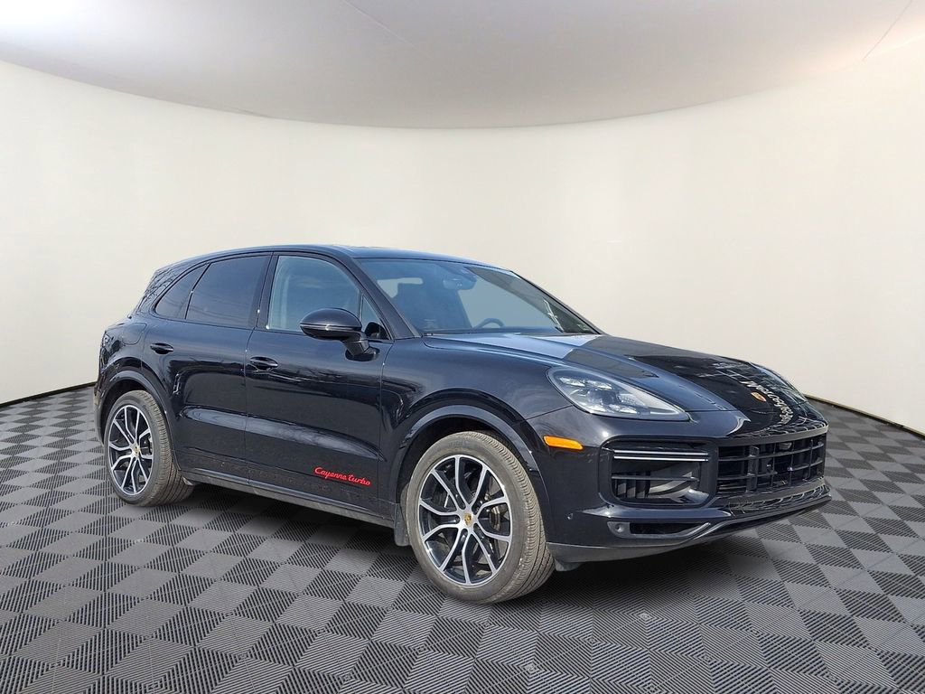 Used 2022 Porsche Cayenne Turbo image 1