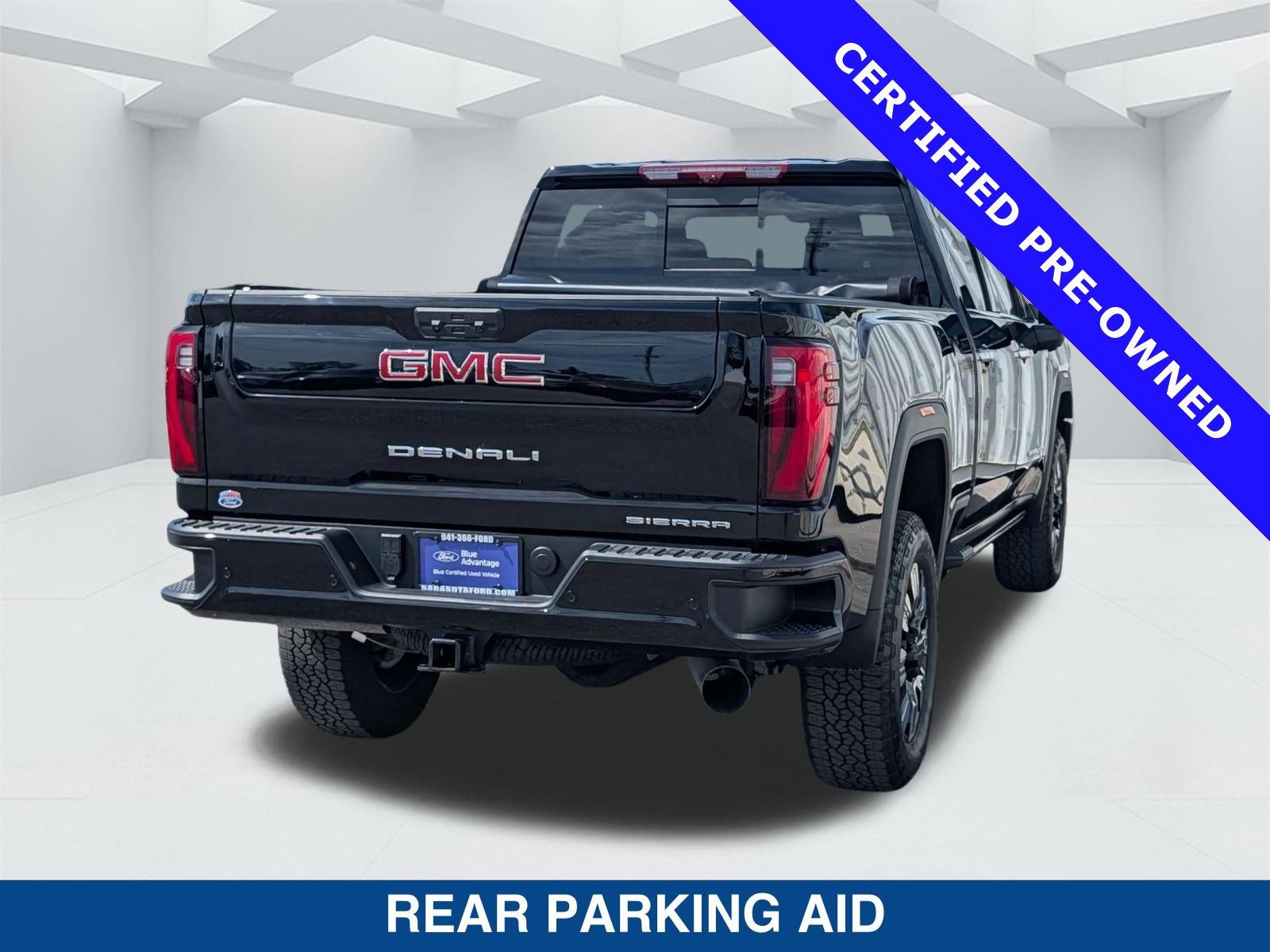 Used 2025 GMC Sierra 2500 Denali w/ Denali Reserve Package AWD/4WD image 4