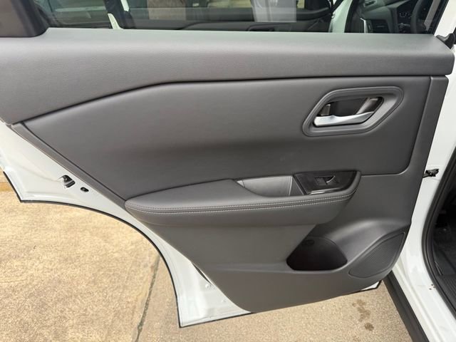 New 2026 Nissan Rogue SV w/ Cold Weather Package image 15