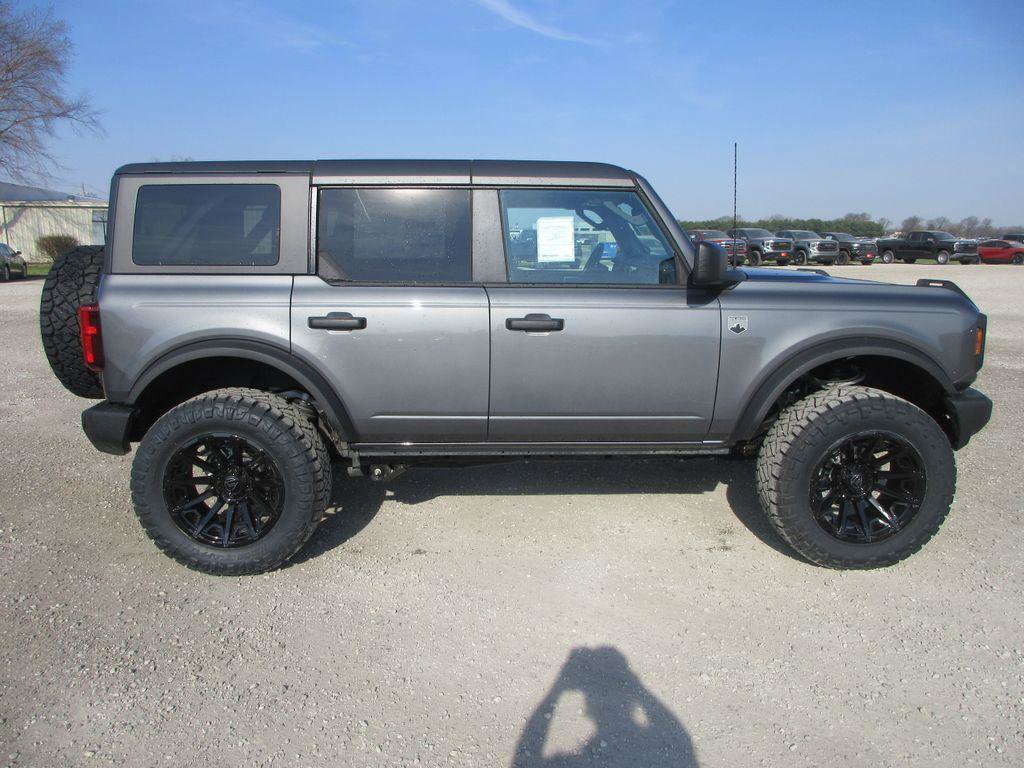 New 2026 Ford Bronco Big Bend image 3