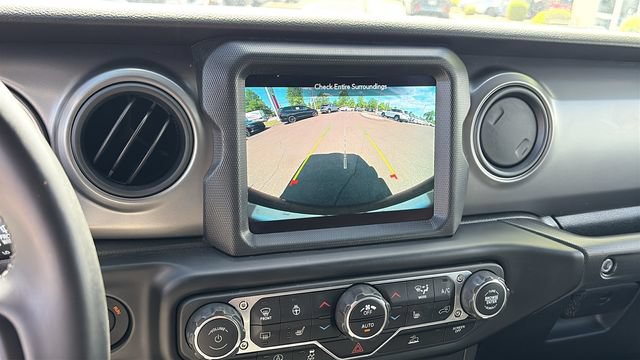 Used 2022 Jeep Wrangler Unlimited Sport w/ Sun And Sound Package AWD/4WD image 17