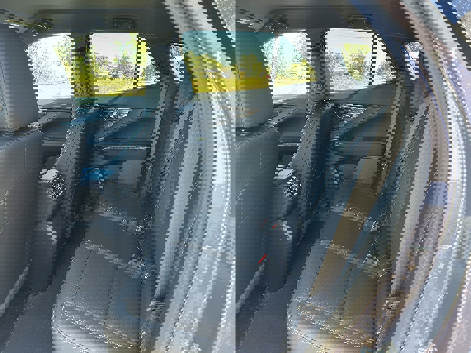 New 2026 Chevrolet Blazer EV LT w/ Super Cruise Package image 12