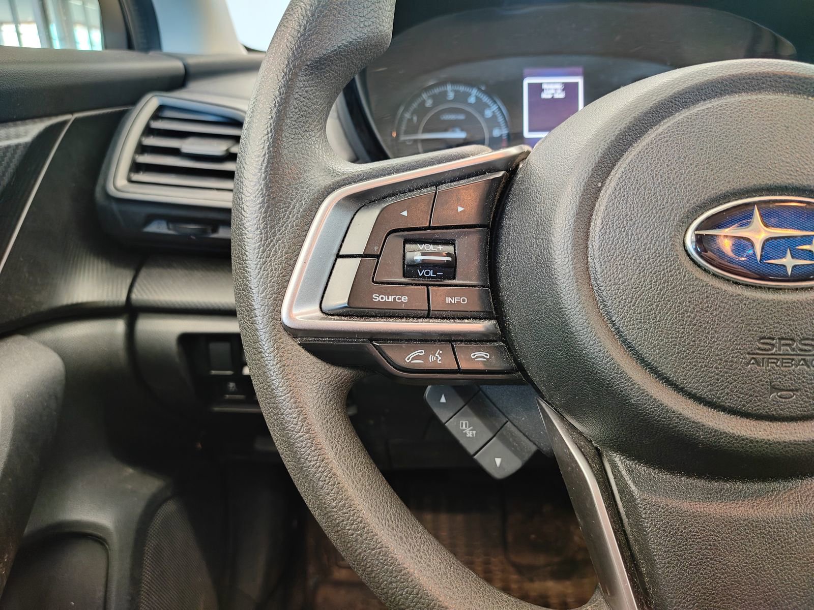 Used 2022 Subaru Impreza 2.0i image 12