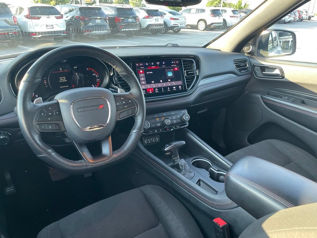 Used 2025 Dodge Durango GT AWD/4WD image 23