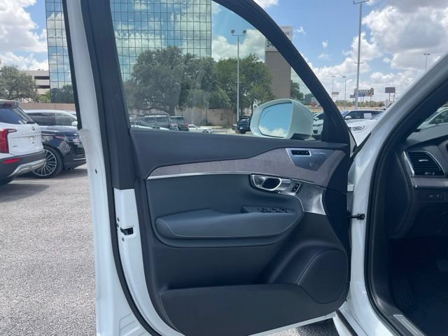 Certified 2023 Volvo XC90 T8 Ultimate w/ Protection Package Premier AWD/4WD image 10