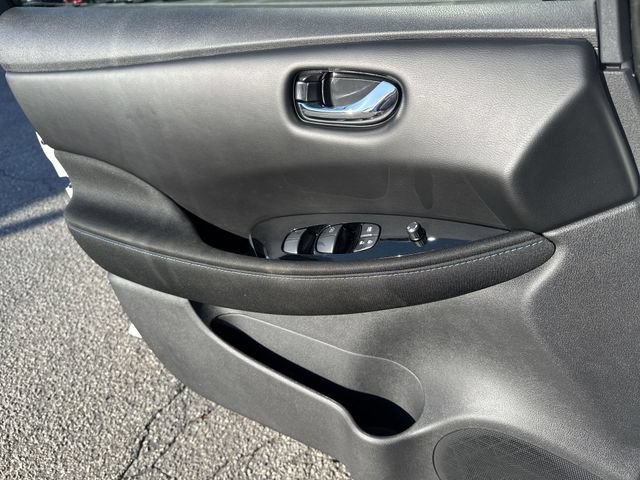 Certified 2024 Nissan Leaf SV Plus FWD image 28