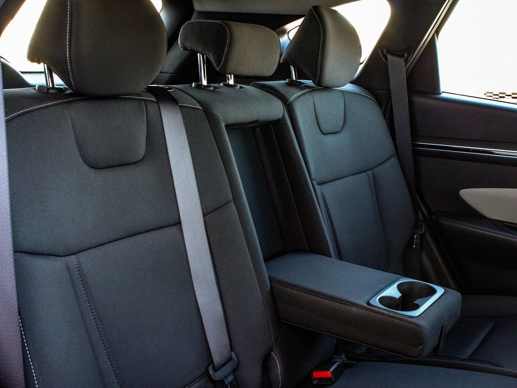 Used 2023 Hyundai Tucson SE image 38