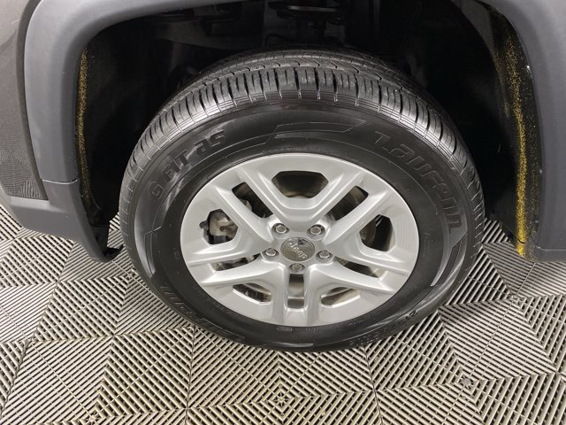 Used 2019 Jeep Compass Sport AWD/4WD image 13