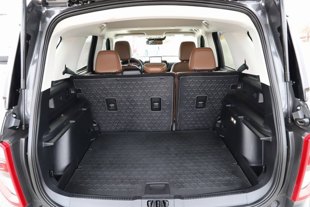 Used 2023 Ford Bronco Sport Outer Banks w/ Tech Package image 8