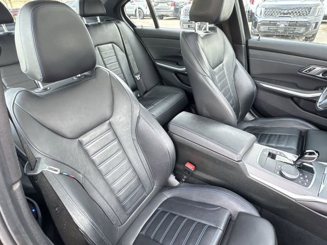 Used 2022 BMW M340i xDrive w/ Premium Package image 26