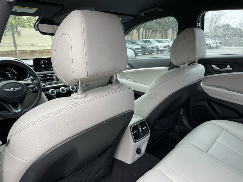 Used 2022 Genesis G70 2.0T image 26