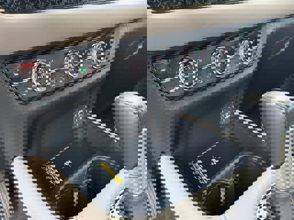 Used 2023 Honda HR-V EX-L image 22